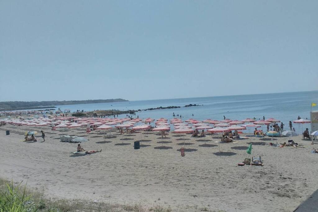 приятный отдых в студии на море в сарафово דירה בורגאס